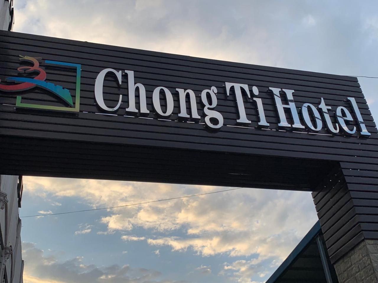 Chong Ti Hotel Dili Exterior photo